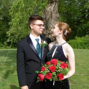 Meet your Posher, Holly